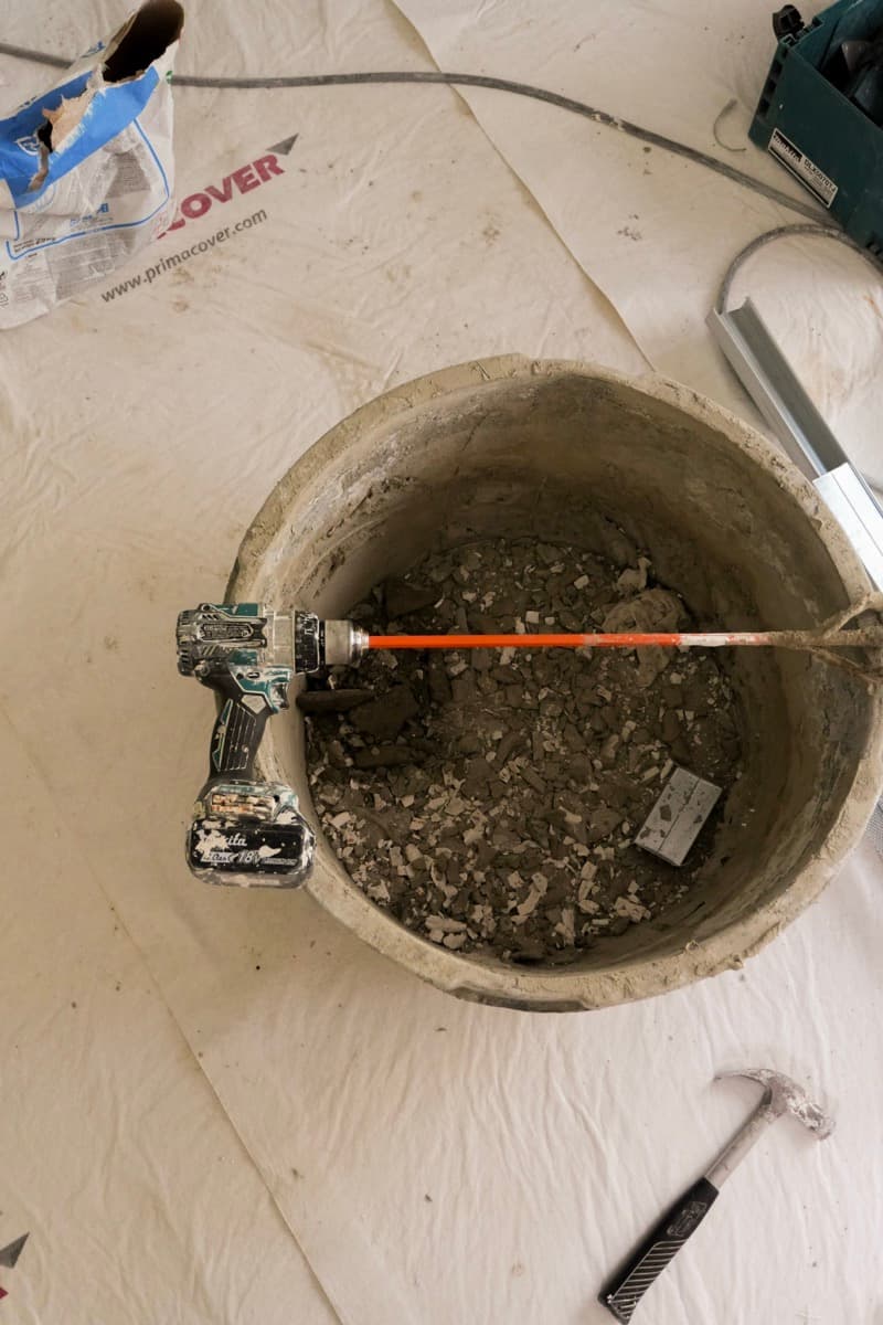 Gros œuvre vs techniques : qui fait quoi sur un chantier de rénovation